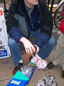 [Odie makes a purchase!]